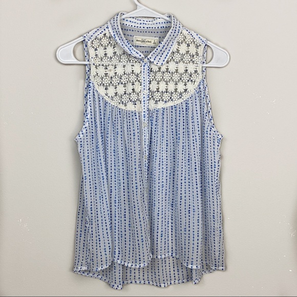 Abercrombie & Fitch Tops - ABERCROMBIE & FITCH Sleeveless Blouse